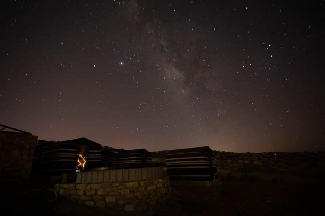 Ein Lahda Camp-Site Hotel ดานา ภายนอก รูปภาพ