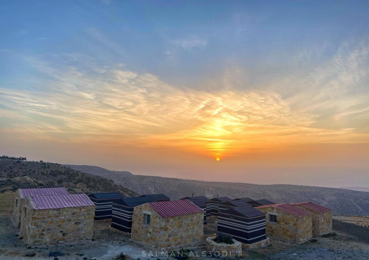 Ein Lahda Camp-Site Hotel ดานา ภายนอก รูปภาพ