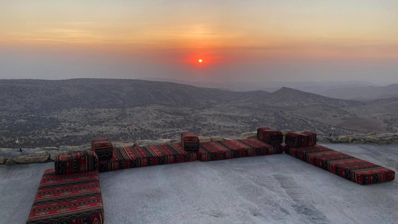 Ein Lahda Camp-Site Hotel ดานา ภายนอก รูปภาพ